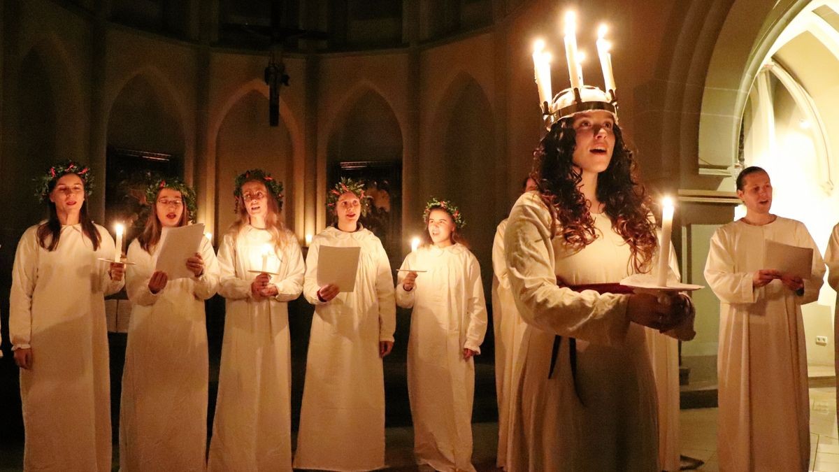 Lichtfest zu Santa Lucia in der Herz Jesu Kirche Weimar