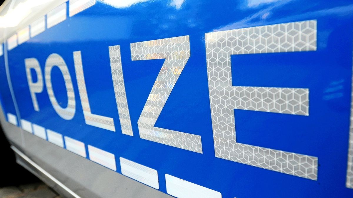 Am 23. Dezember 2019 haben zwei Männer eine 14-Jährige in Jena geschlagen. Die Polizei sucht Zeugen. 