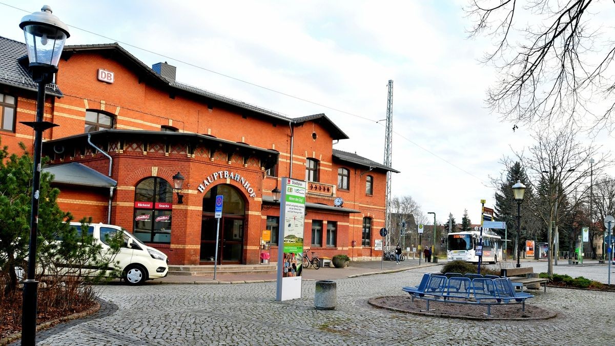 Das Gelände am Hauptbahnhof in Arnstadt soll umgestaltet werden.