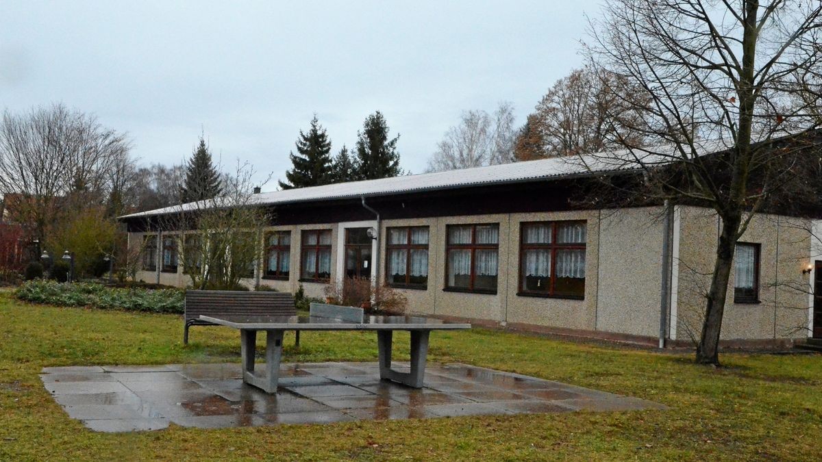 Tröbsdorf weiht mit Dorffest neue Ortsfahne