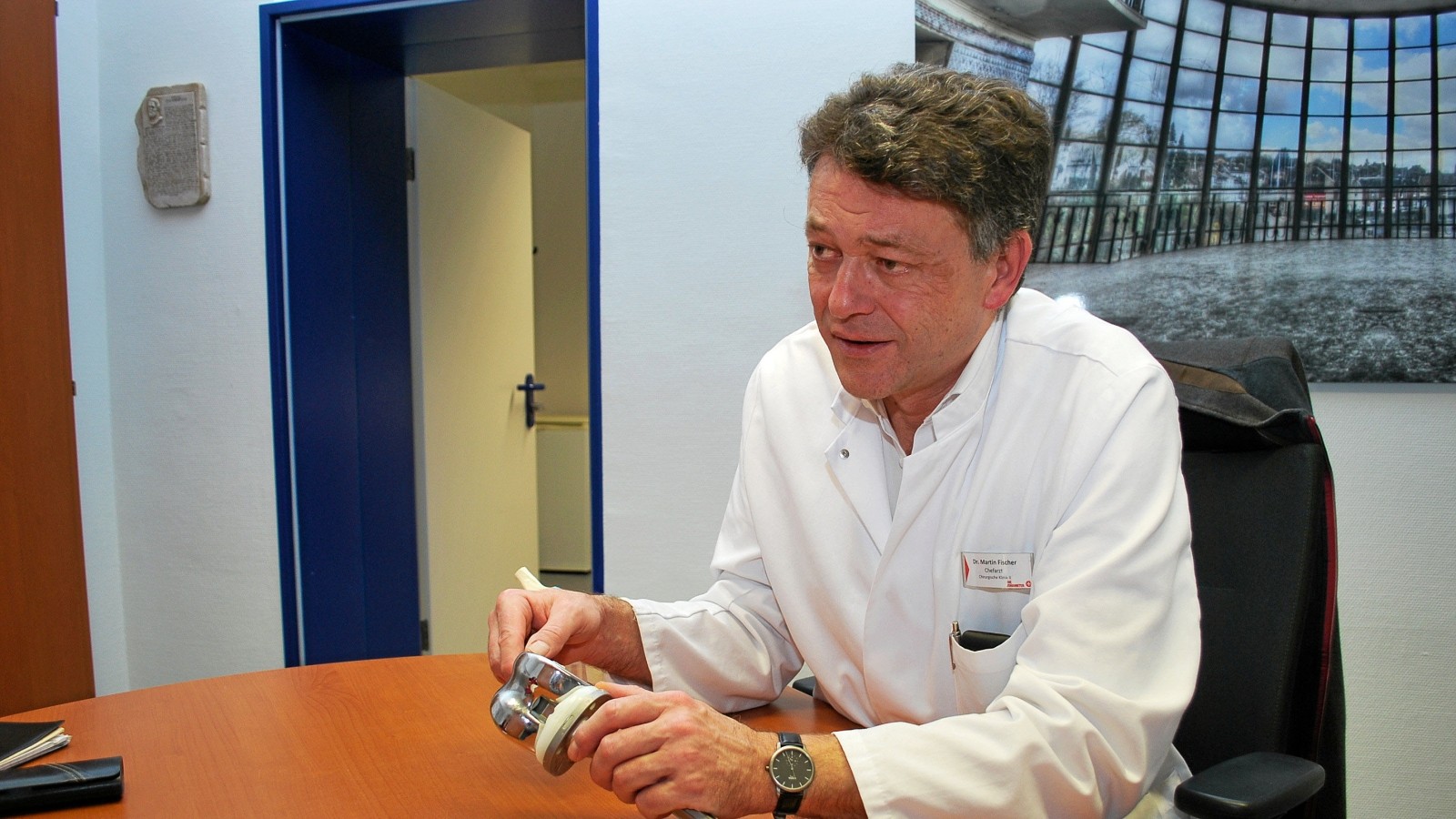 Beste Klinik Für Knie Op In Niedersachsen Duisburger Krankenhaus besitzt neues Gerät für Knie-OPs