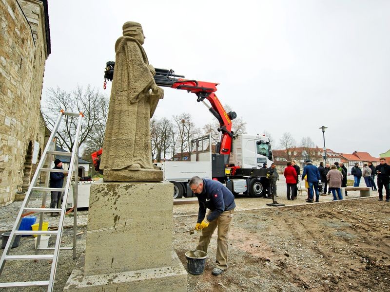 Mühlhäuser ThomasMüntzerDenkmal ist zurück Sanierung der Mühlhäuser