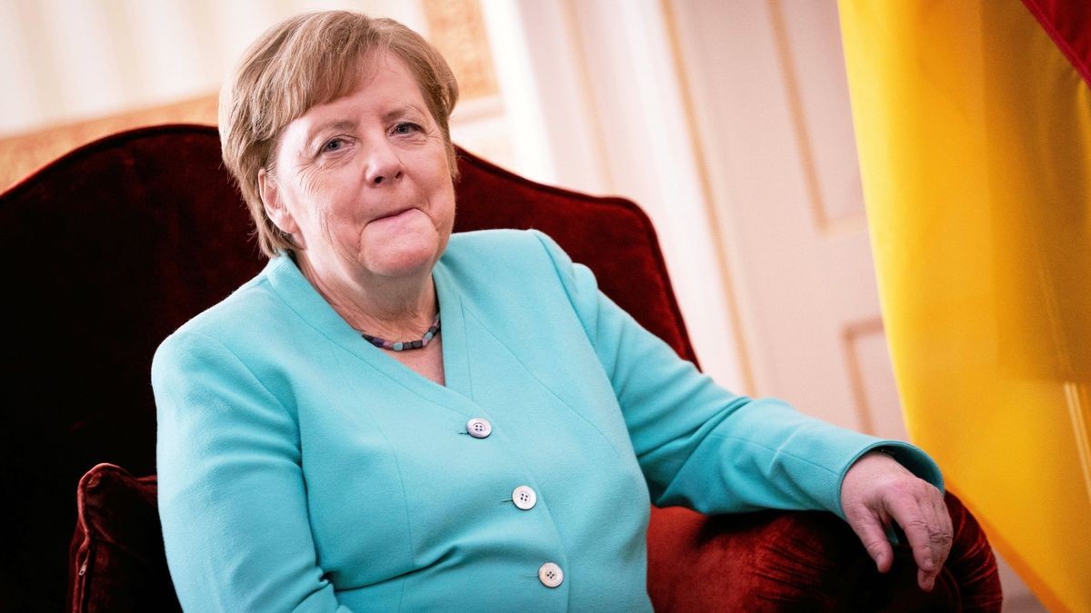 Die AfD will wegen der Vorgänge in Thüringen Strafanzeige gegen Bundeskanzlerin Angela Merkel stellen. 