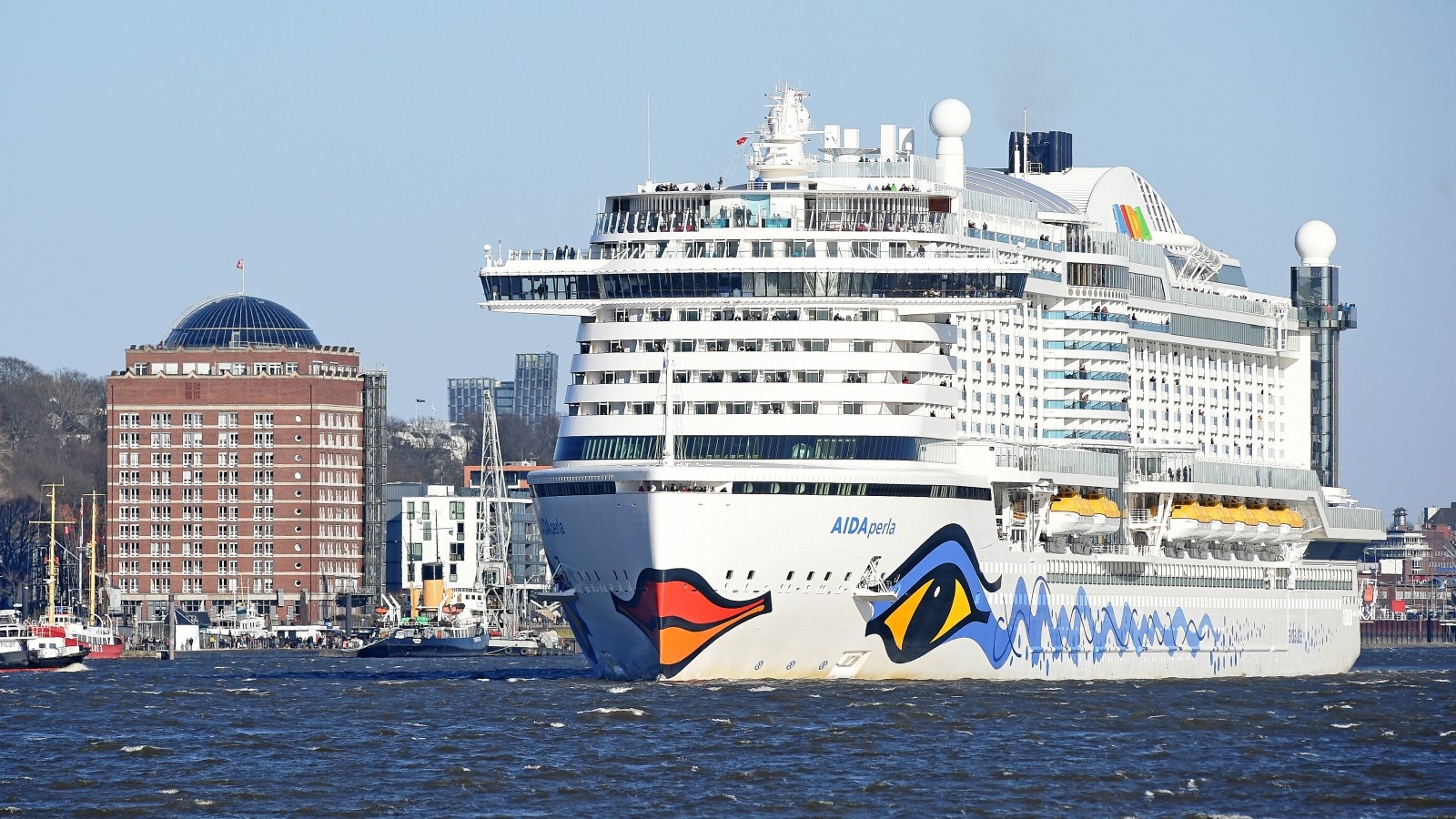 Italiyalik porno aktrisa Mili DBratsio