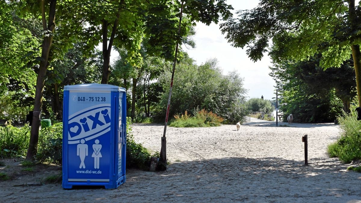 DixiKlo in Brand gesetzt Mehrere Gärten aufgebrochen