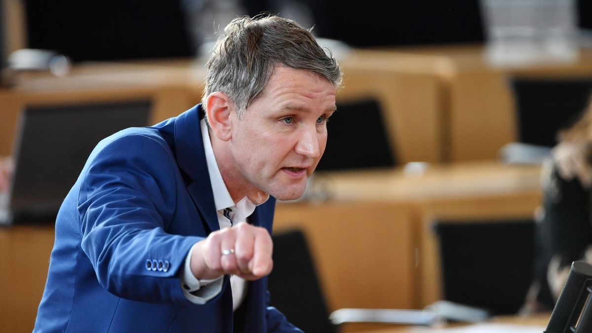 Björn Höcke (im Bild) hatte der Kanzlerin vorgeworfen, den früheren Thüringer Ministerpräsidenten Thomas Kemmerich zum Rücktritt genötigt zu haben. Archivfoto: Martin Schutt/dpa