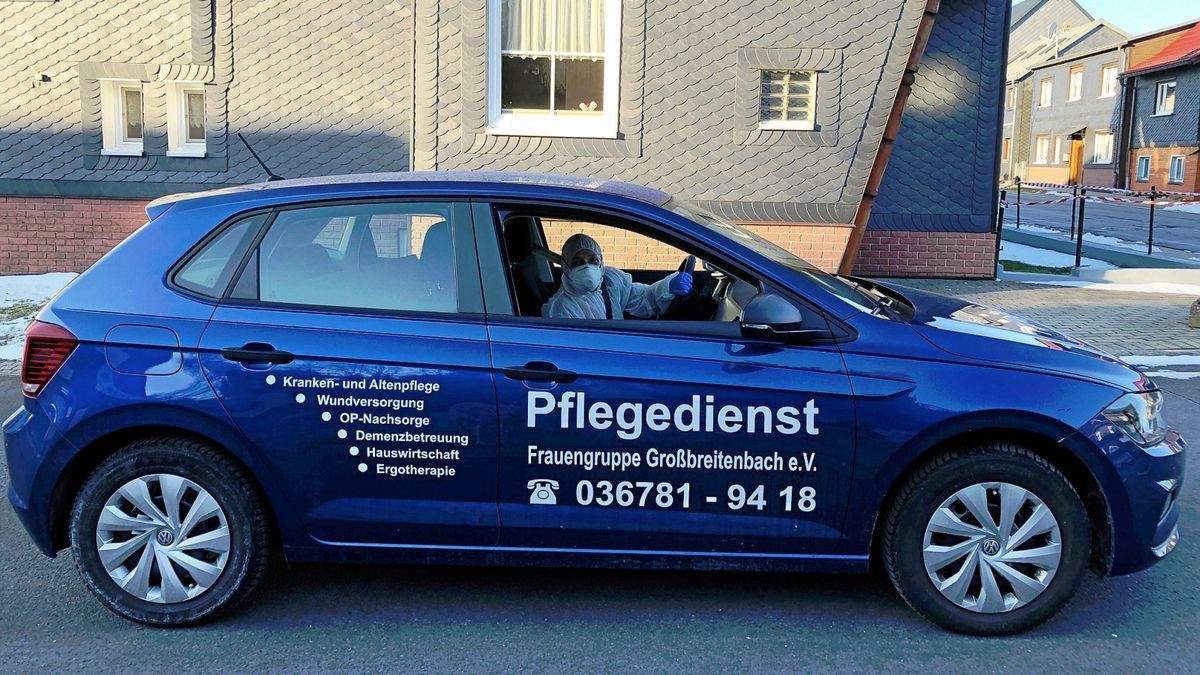 Der Pflegedienst der Frauengruppe Großbreitenbach versorgt auch in Quarantäne-Zeiten die Bewohner in Neustadt.