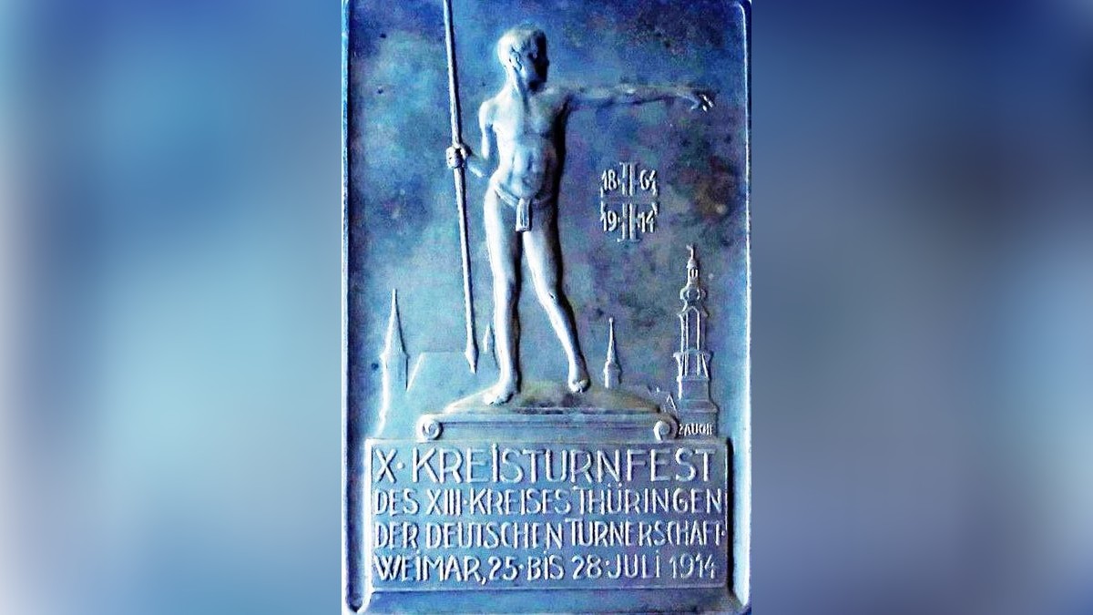 Diese Teilnehmerplakette für das X. Kreisturnfest 1914 in Weimar stammt von Arno Zauche.