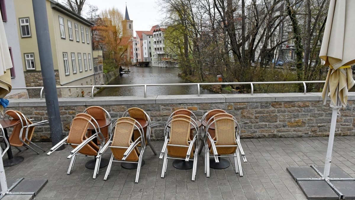 Geschlossene Läden und Restaurants führen bei Kommunen zu hohen Verlusten, unter anderem bei der Gewerbesteuer.