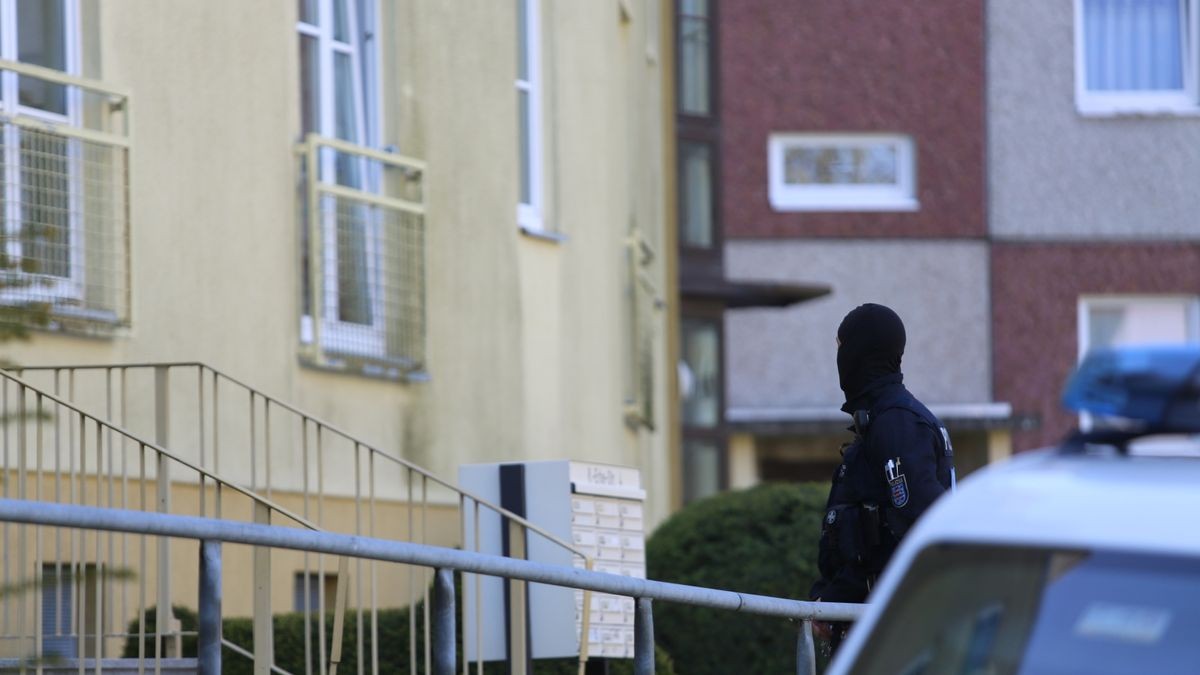 Größerer Polizeieinsatz in Gera Mehrere Personen festgenommen