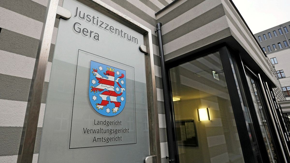 Am Verwaltungsgericht Gera wurden am Freitagabend acht Eilanträge abgelehnt.