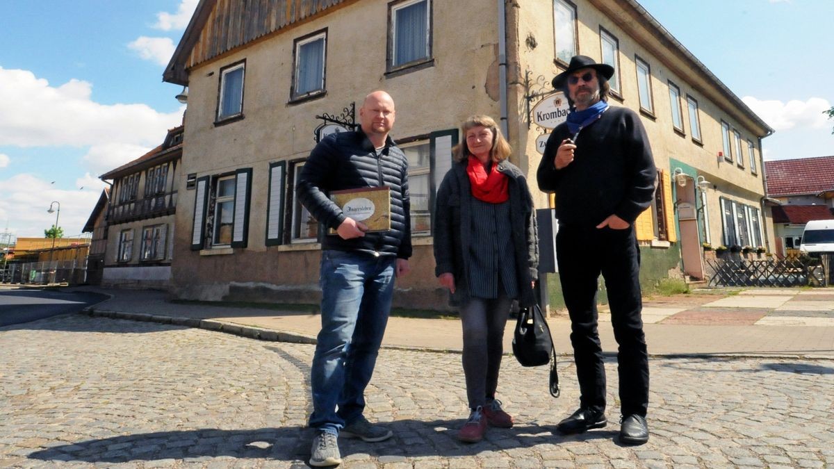 Sie Arbeiten an einem Konzept für das Ingerslebener Dorfzentrum: Der Vorstand des neu gegründeten Fördervereins David John, Christiane Niedling und Michael Göring (von links).