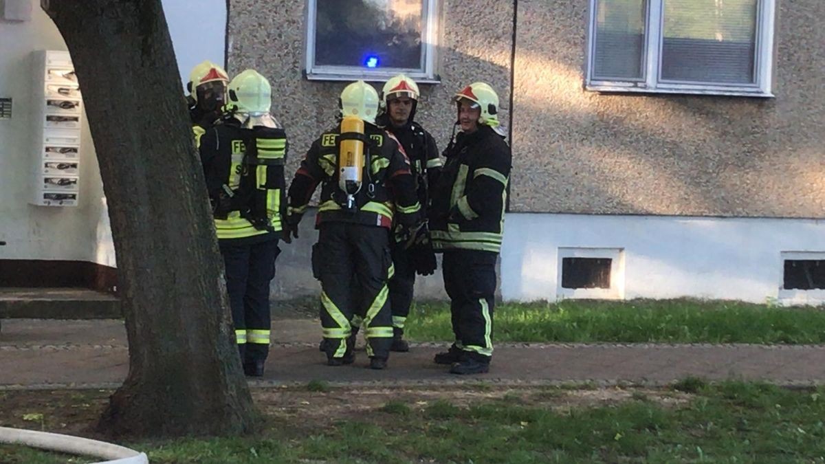 Die Wohnung in einem Sömmerdaer Plattenbau brannte aus.