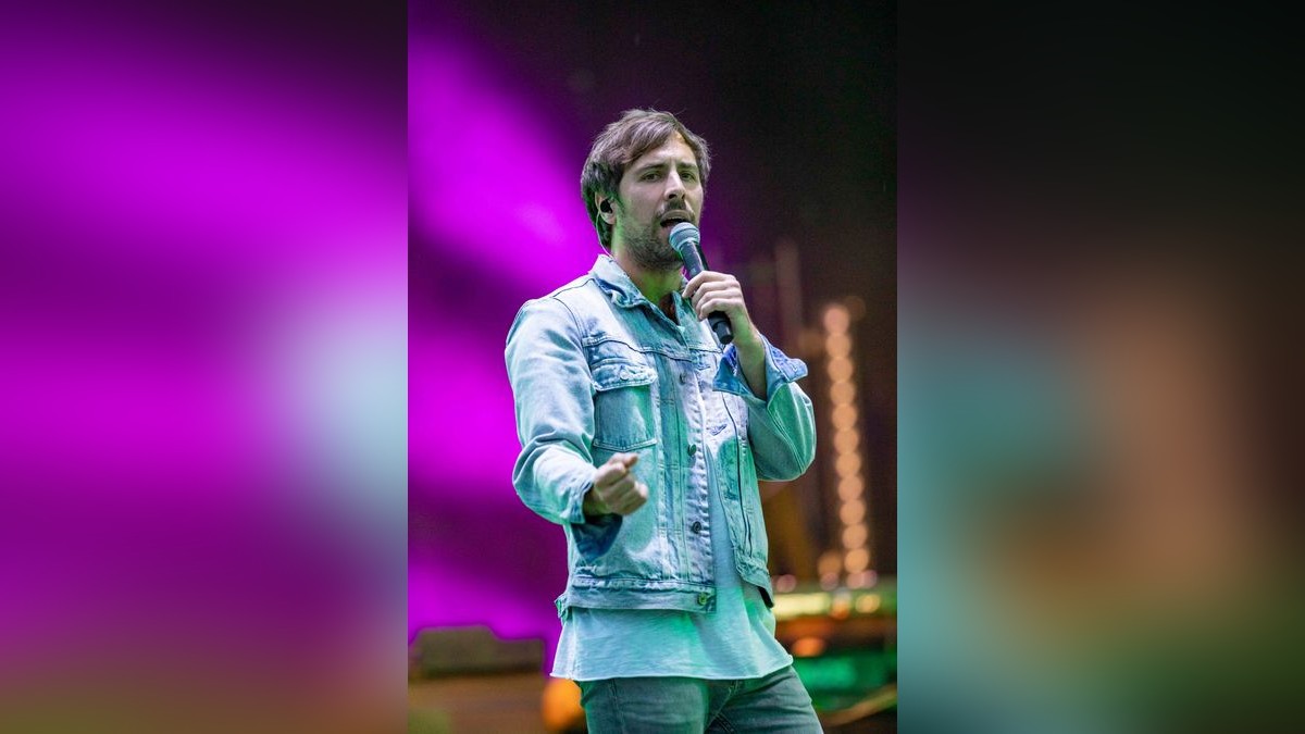 Ein ausverkauftes Autokonzert gab Max Giesinger am Freitagabend auf der Messe Erfurt.