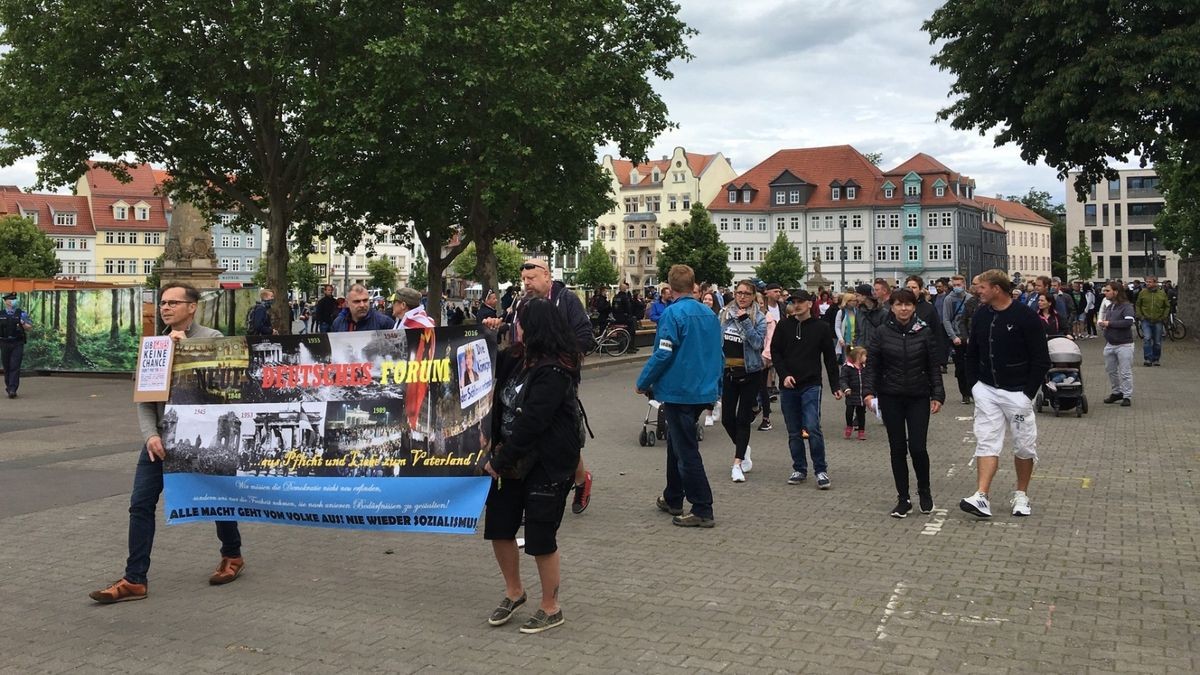 Corona-Spaziergang am Samstag in Erfurt.