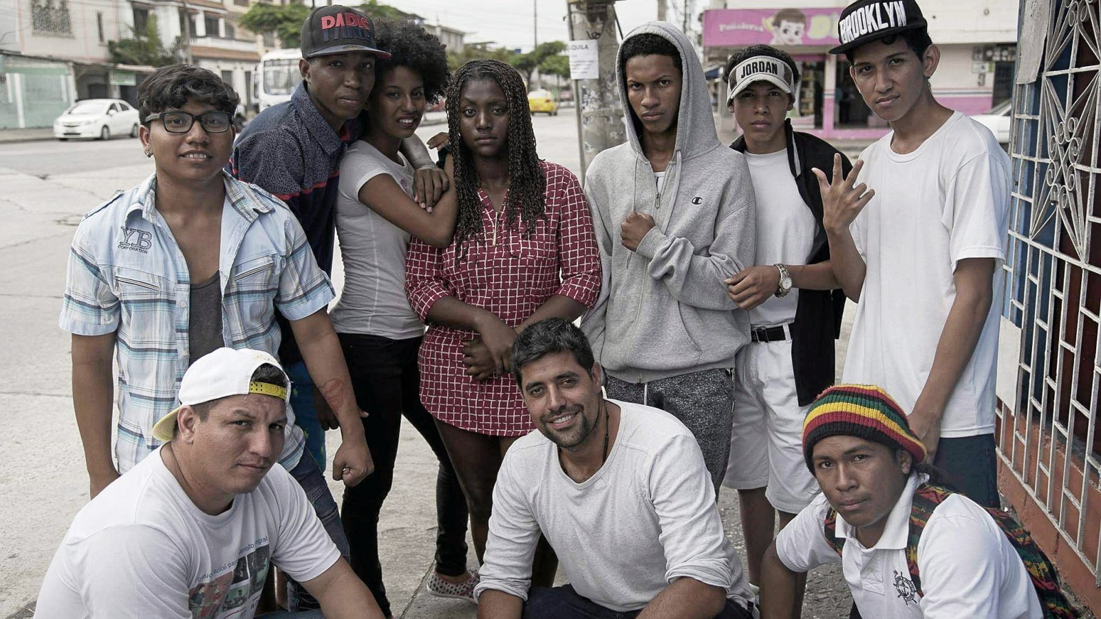 Rapper Carlos dankt den Braunschweigern für Ecuador-Spenden