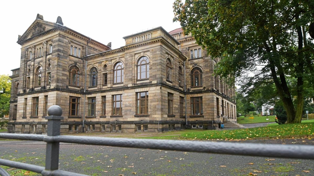 Allein im Bereich des Schulamts Westthüringen mit Sitz in Gotha, zu dem auch der Ilm-Kreis gehört, geht das Ministerium von einem jährlichen Bedarf zwischen 200 und 250 Lehrern aus (Archivfoto).