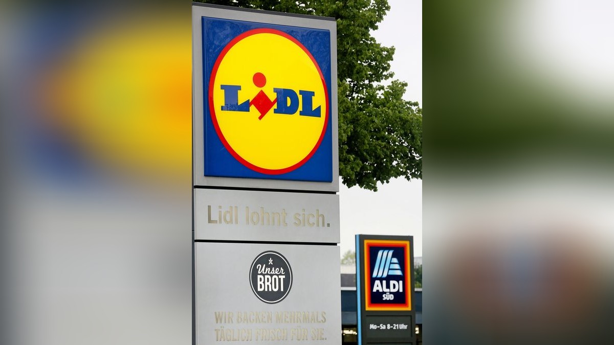 Lidl habe das betroffene Produkt aus dem Verkauf genommen. Es könne in allen Lidl-Filialen zurückgegeben werden (Archivbild).