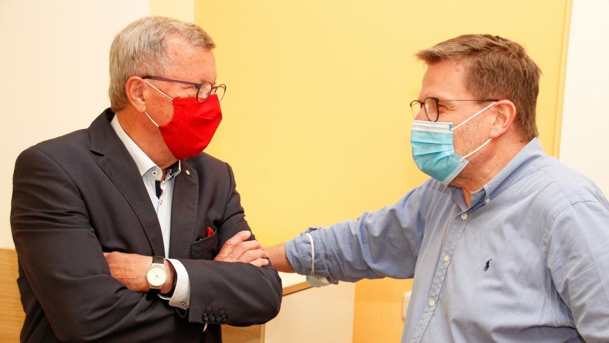 Awo-Bundesvorstandschef Wolfgang Stadler (r.) und Präsidiumsvorsitzender Wilhelm Schmidt übten sich beim Awo-Landesausschuss in Oberhof in Selbstkritik. Auch der Awo-Bundesverband habe in den vergangenen Jahren Fehler gemacht. Anfang des Jahres habe er die Zuwendungen an den Thüringer Verband „unverzüglich“ eingefroren.