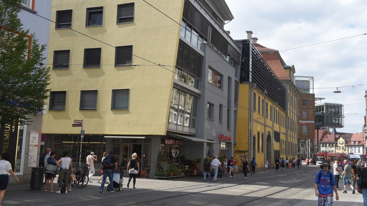 Genau, das Foto wurde in der Bahnhofsstraße aufgenommen.  