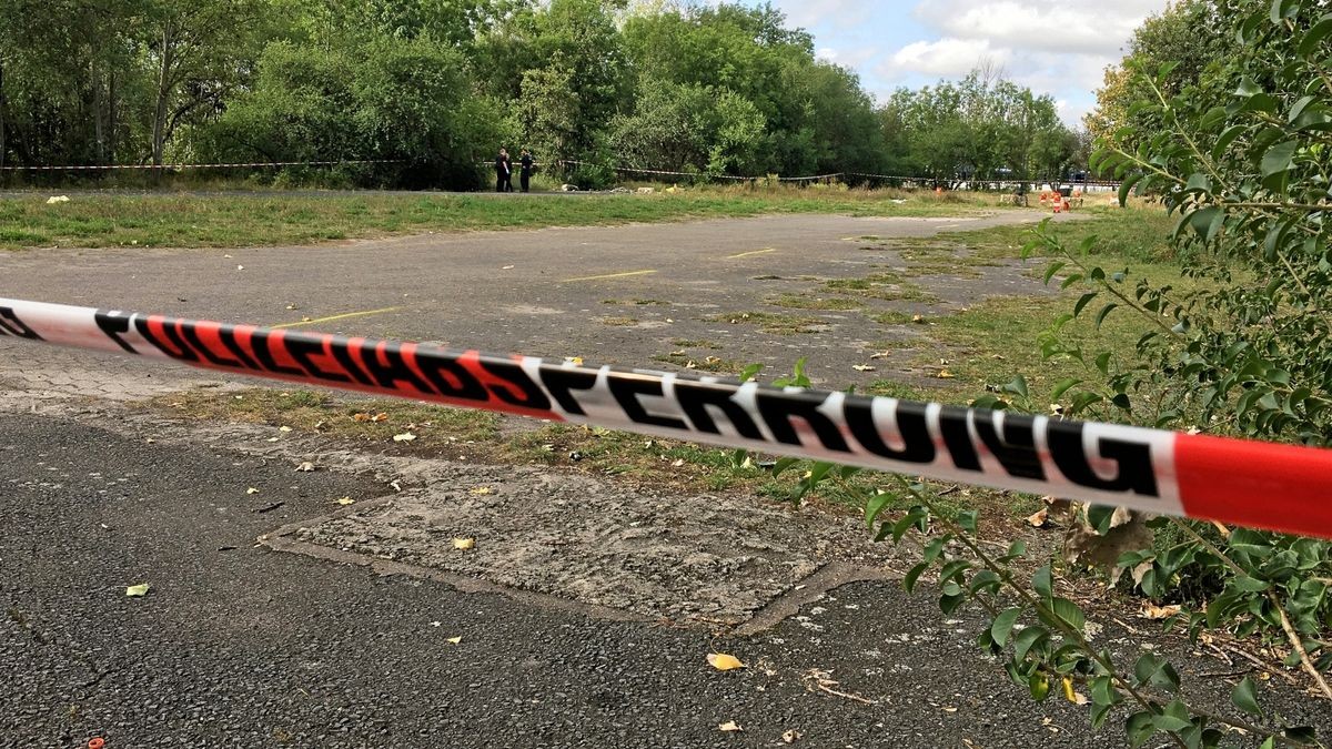 In der Nähe des Zoo-Parkplatzes in Erfurt ist ein Gewaltverbrechen geschehen.