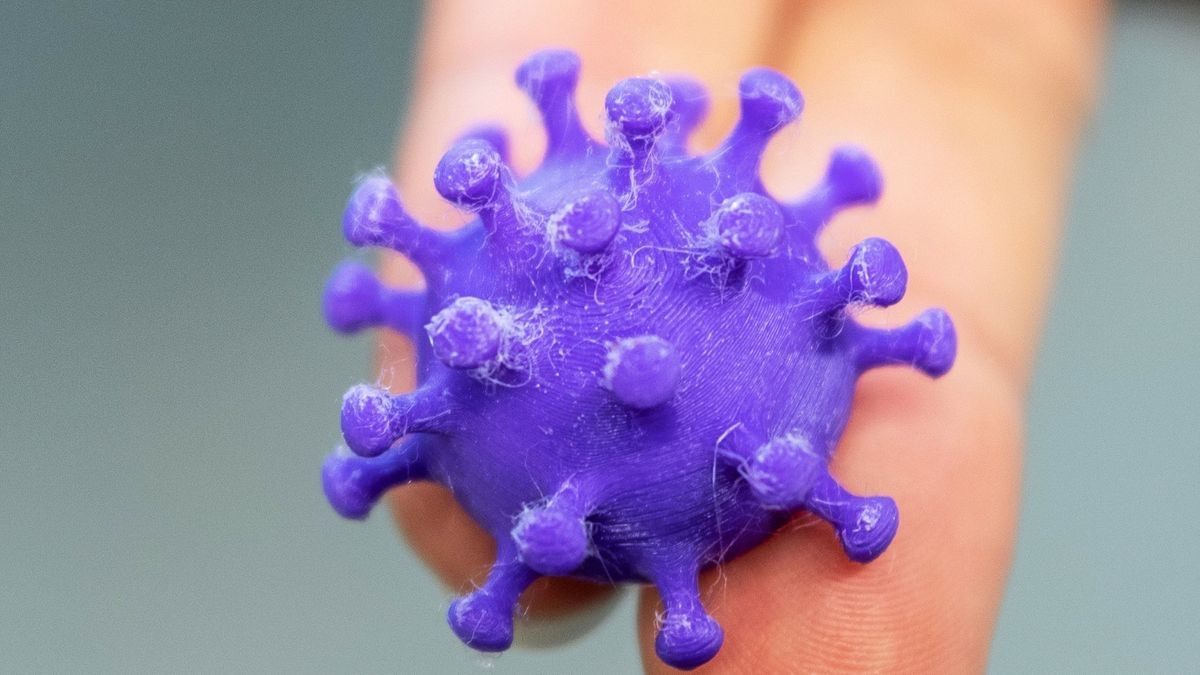 3D Druck von einem Coronavirus. 