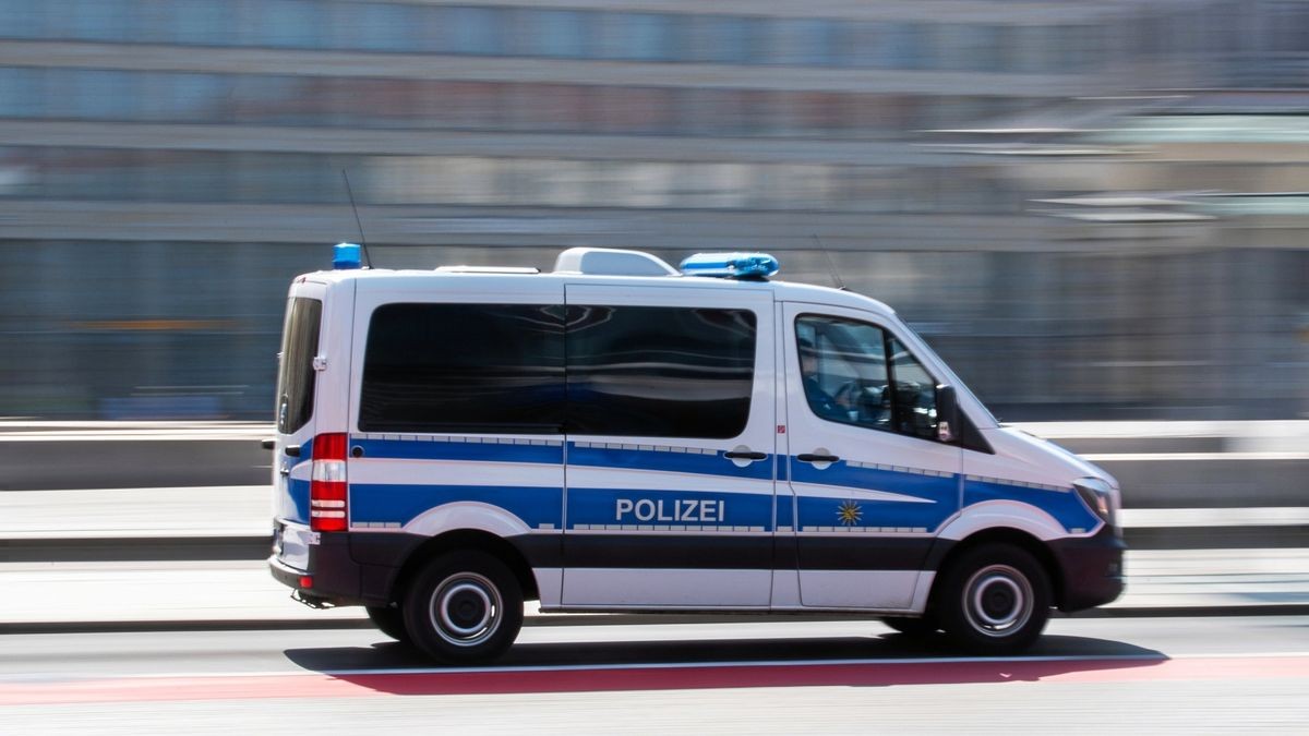 Wer kann Angaben zu einem Raubüberfall in Weimar machen, der sich am Abend des 5. Septembers ereignete? (Symbolbild).