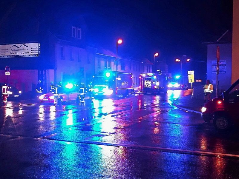 Wohnungstür mit Buttersäure besprüht Hausbewohner klagen über Unwohlsein