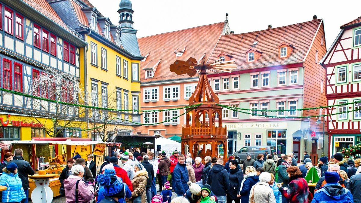 Der Weihnachtsmarkt lockt in Bad Langensalza jährlich Hunderte Menschen.