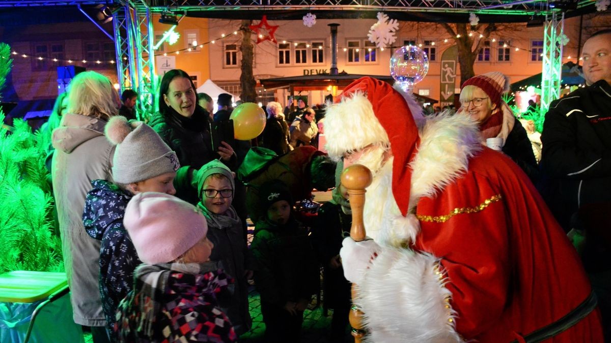 Ein weihnachtliches Treiben auf dem Arnstädter Markt wird es in diesem Jahr nicht geben, der Weihnachtsmarkt wurde jetzt abgesagt.