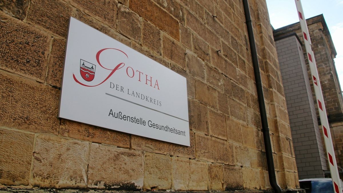 Das Gesundheitsamt in der Schützenallee erfasst die Corona-Entwicklung im  Landkreis Gotha und nimmt Abstriche vor. 