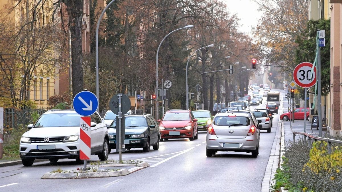 Tempo 30 auf allen Hauptverkehrsstraßen in Weimar (hier der Stadtring), das sieht  der Entwurf zum Lärmaktionsplan vor.