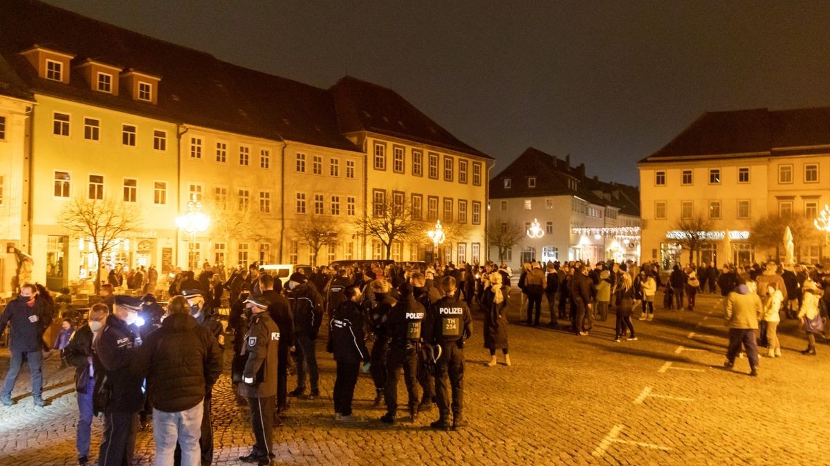 Gegen 20.45 Uhr seien die Proteste beendet gewesen.