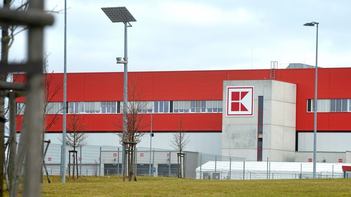 Das Kaufland-Fleischwerk befindet sich im Heiligenstädter Gewerbegebiet direkt an der Autobahn 38.