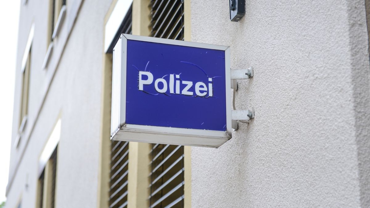 Schaufensterscheibe in Ilmenau eingeschlagen