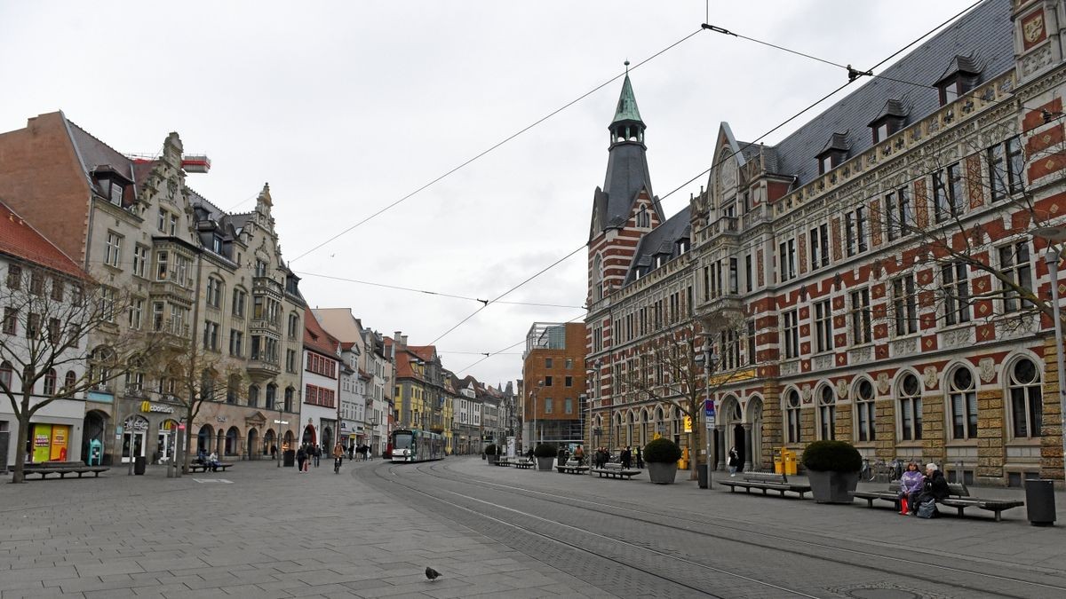 Die neue Verordnung des Landes, die den Lockdown bis Ende März verlängert, sieht regionale Ausnahmen nur unter strengen Auflagen vor. Auch die Stadt Erfurt muss deshalb die geplante Öffnung des Einzelhandels verschieben.