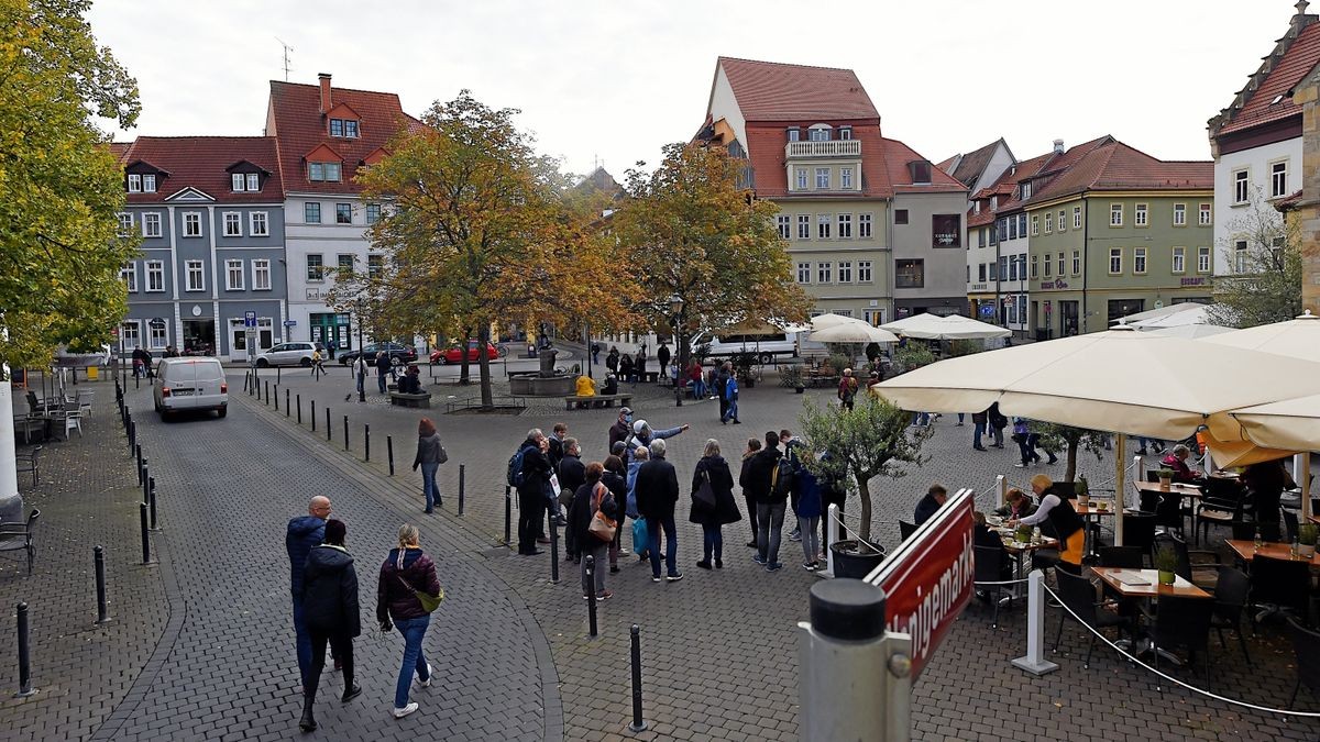 Der Erfurter Wenigemarkt soll autofrei werden, das schlägt die Fraktion Mehrwertstadt vor.