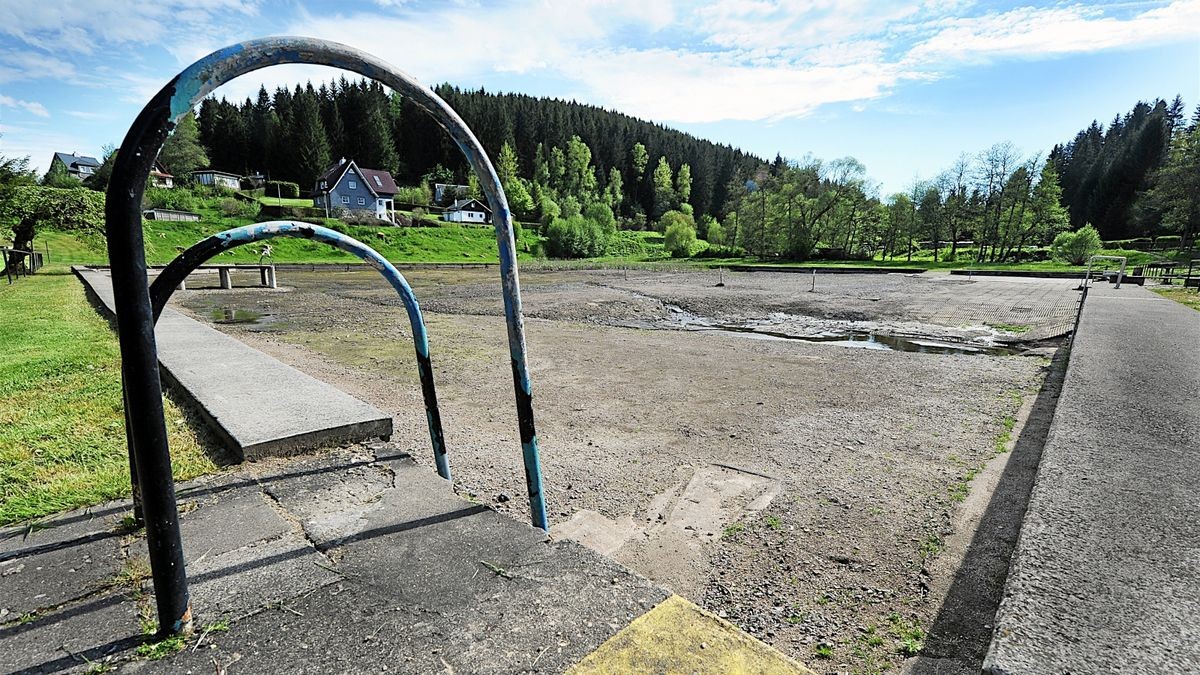 Das Naturbad in Stützerbach – künftig eine Badestelle – hat eine Erneuerung dringend nötig.