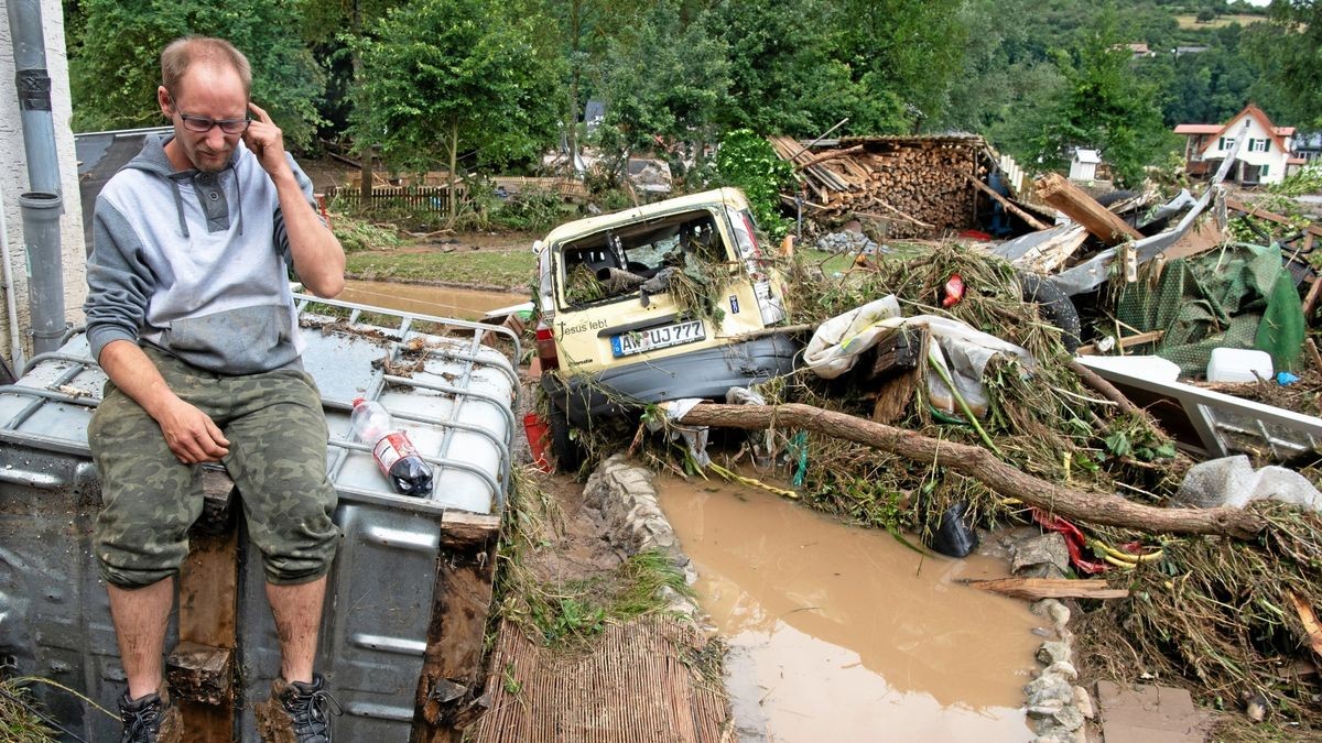 Insul in Rheinland-Pfalz: Weitgehend zerstört und überflutet ist das Dorf Insul in Rheinland-Pfalz nach massiven Regenfällen und dem Hochwasser der Ahr. 