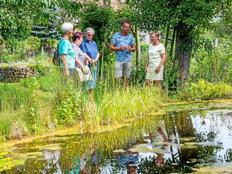 „Natur im Garten“Moderator und Gäste besuchen Rastenberg