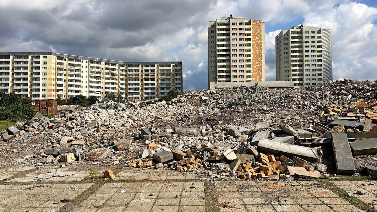 Das alte Einkaufszentrum am Roten Berg wurde abgerissen, um dem Neubau Platz zu machen.