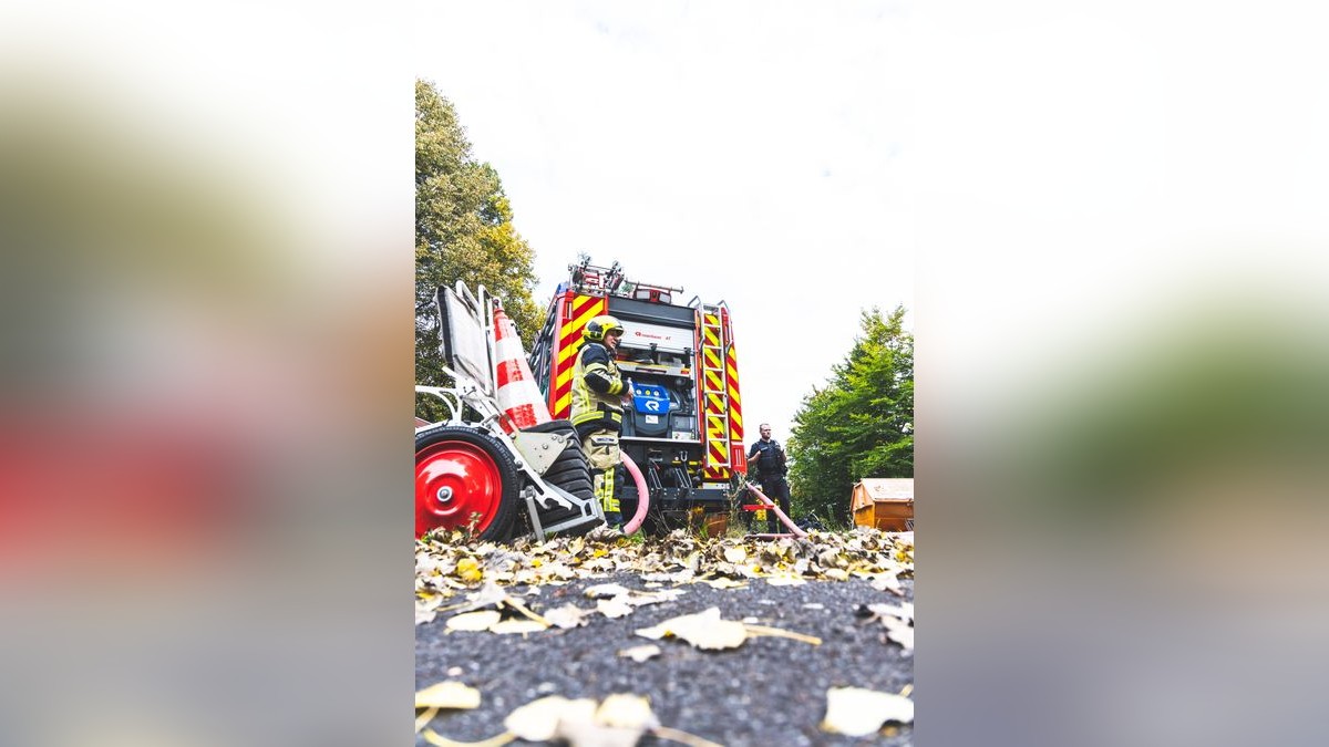 Ein verqualmter Keller löste am Mittwoch einen Einsatz der Feuerwehr aus. Die musste vor Ort nach der Ursache des Qualms forschen und die Kellerräume lüften.