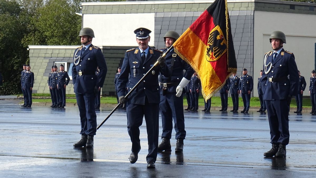Erndtebrück und Bundeswehr besiegeln feierlich Patenschaft