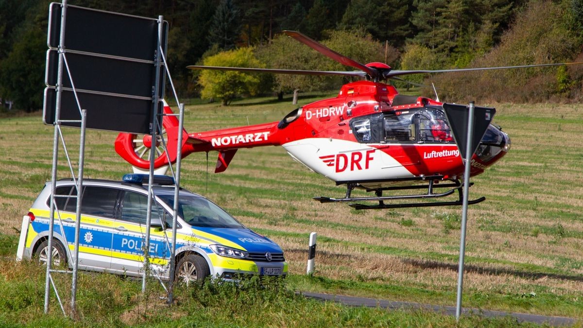 Bei einem schweren Unfall ist Mittwoch in Themar ein 81-jähriger Mann lebensgefährlich verletzt worden.