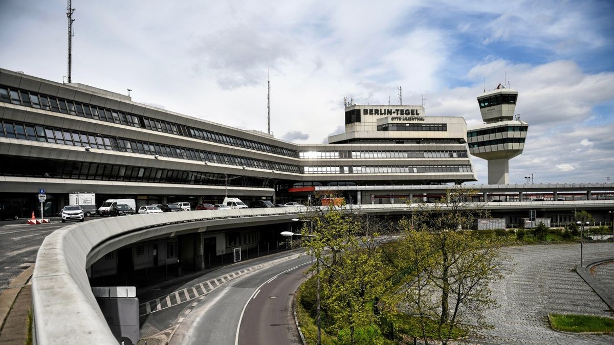 Sanierung Von Flughafen Tegel Verzögert Sich Um Fünf Jahre Kosten Steigen Drastisch - p8ym51t