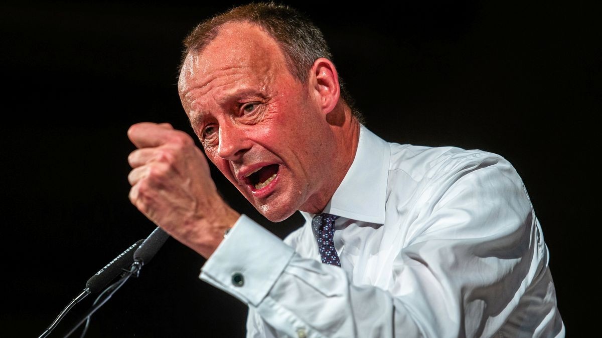 Friedrich Merz beim 28. Politischen Aschermittwoch des Landesverbandes der CDU Thüringen in der Festhalle der Vereinsbrauerei Apolda im Jahr 2020.