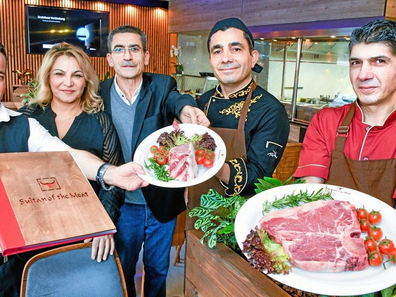 Toshakka zanjirlangan porno onlayn tomosha qiling