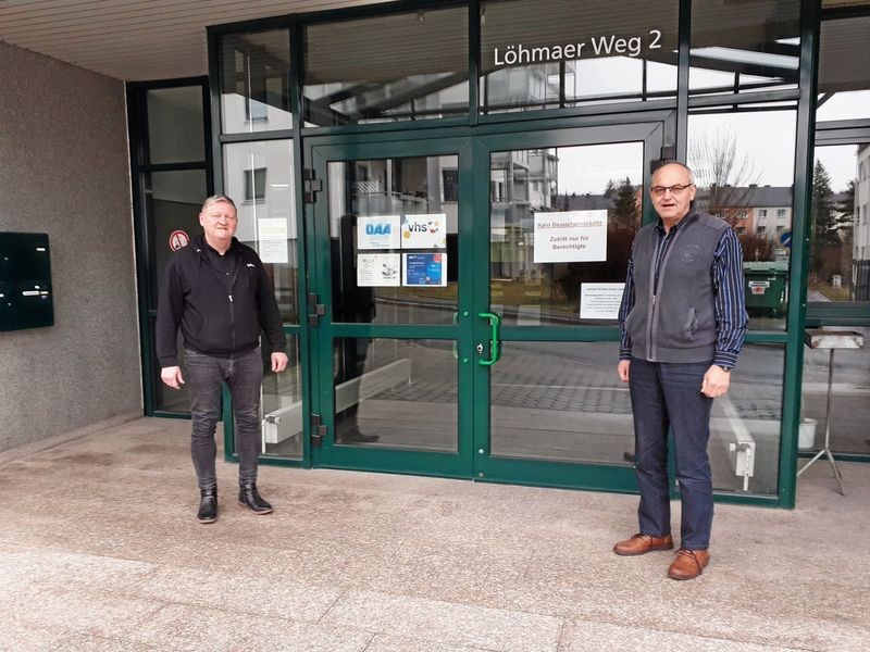 Fraktionen vom Kreistag des SaaleOrlaKreises diskutieren über Kreisumlage