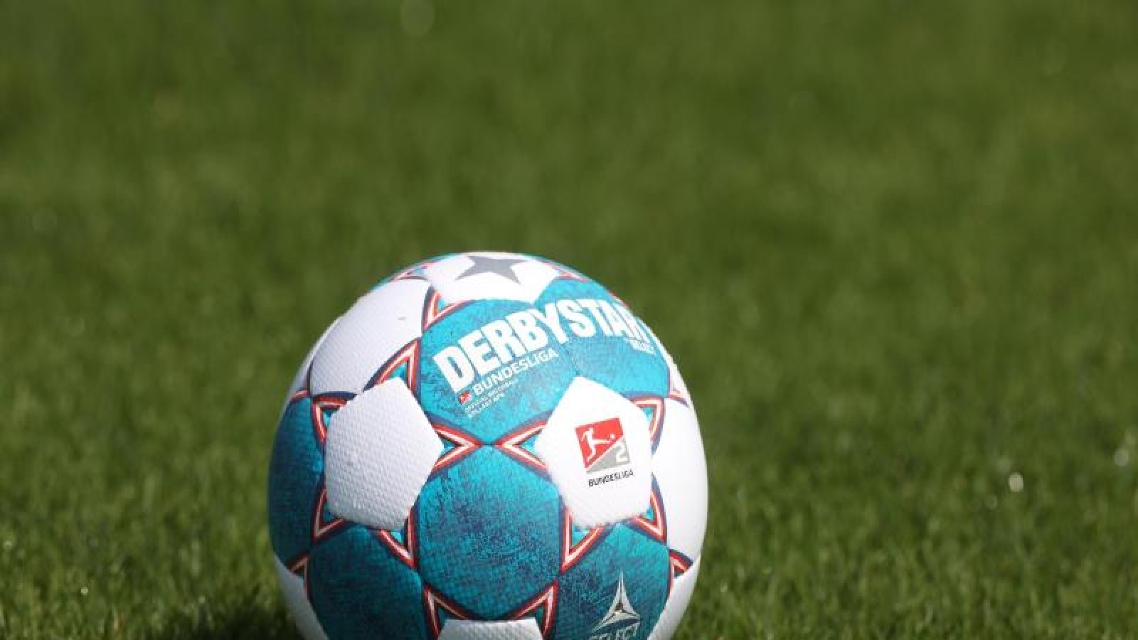 HSV-Vorstand Boldt hofft auf Düsseldorf-Spiel