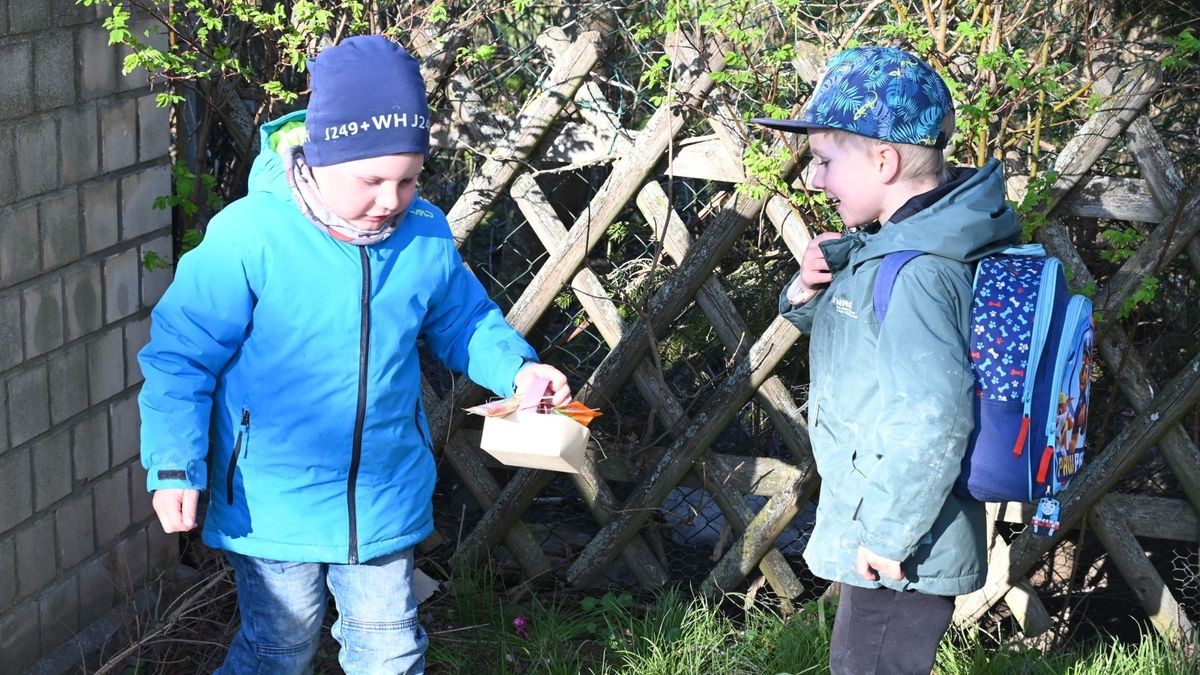 Osterfeuer in Thangelstedt. Alle Kinder wurden fündig.